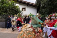 Koko-marru eta koko-dantzariek Aratoste gose handiagoarekin laga gaituzte