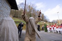 Koko-marru eta koko-dantzariek Aratoste gose handiagoarekin laga gaituzte