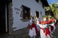 Koko-marru eta koko-dantzariek Aratoste gose handiagoarekin laga gaituzte