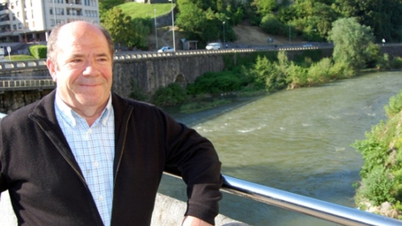 KOLDO LIZARRALDE: “Eibarko jendeak demaseko industria zuela jakin behar du”