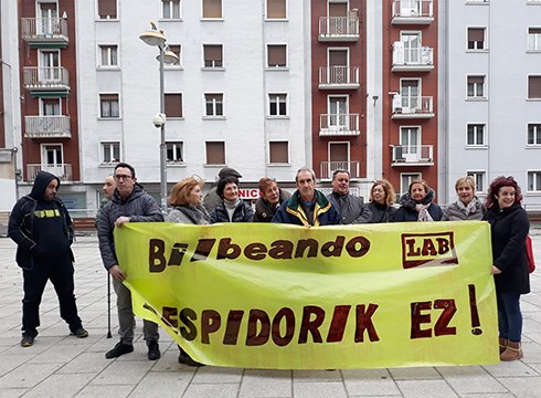 Kontzentrazioa egingo da bihar epaitegi parean, Bilbeandoko langile baten kaleratzea salatzeko