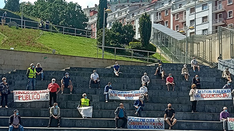 Koronabirusak eragindako etenaldia eta gero, gaur berriz elkarretaratu dira pentsiodunak Untzagan