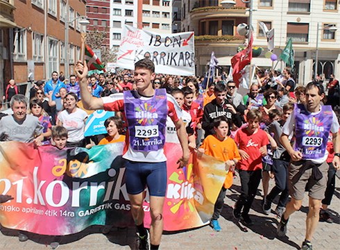 Korrikak amaitu behar zuen egunerako ekitaldi xumeak iragarri ditu AEK-k