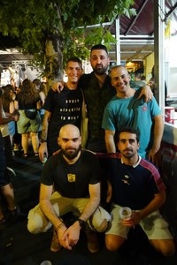 Kuadrillen giro bikaina txosnagunean, San Juan jaiei amaiera emateko