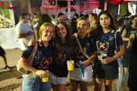 Kuadrillen giro bikaina txosnagunean, San Juan jaiei amaiera emateko