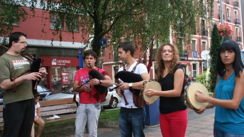 Kultur Elkarteen topaketa hartuko du Ipurua kiroldegiak zapatuan