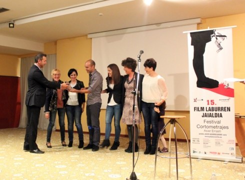 Laburmetraia onenei sariak