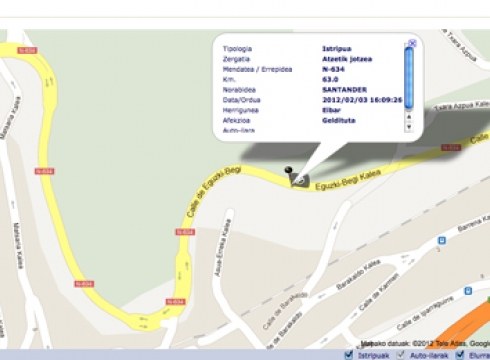 Lagun bat hil da auto istripuan