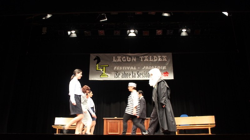 Lagun Taldea_"¡Se abre la sesion!" (2017)