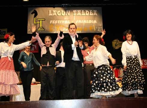 Lagun Taldearen ikuskizun arrakastatsua