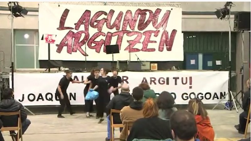 Lagundu Argitzen elkartasun ekitaldia