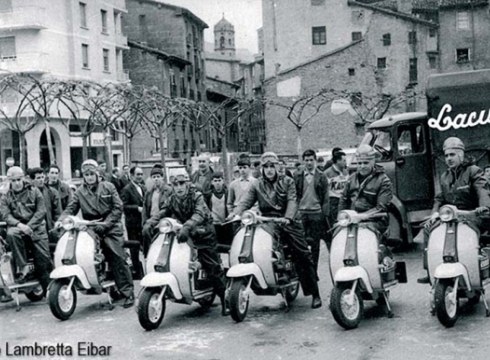 Lambretta motorren kontzentrazioa