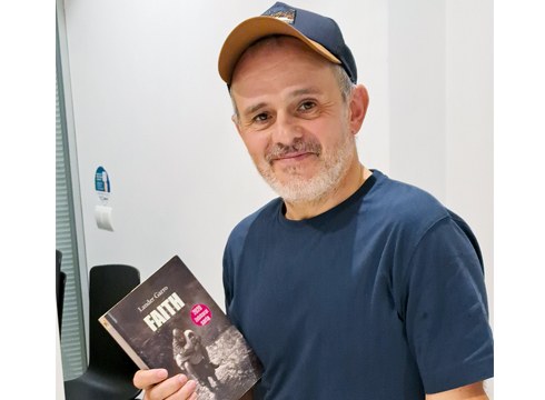 LANDER GARRO (idazlea): “Literatura geroz eta gutxiago interesatzen zait, bai irakurle gisa,  bai idazle gisa”