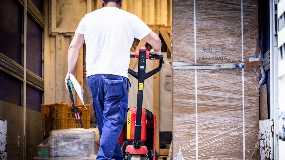 Langabezia-tasaren beherako joerak jarraitzen du Eibarren