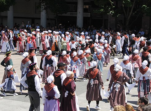 Larrain dantza ikastaroa hasiko da datorren astean Arrate Kultur Elkartean