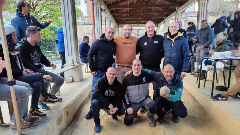 Lasturren jokatuko da bihar Gipuzkoako hiru-txirloko laugarren jaurtialdia