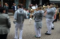 Latuno Bando txarangaren erritmora hasi da Euskaraldia Eibarren