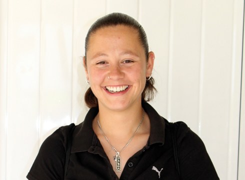 Laura Olmo (foballaria): agur 18 urteko jardunari