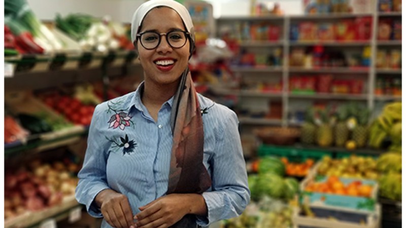 Legarreko fruitu saltzaile alaiena