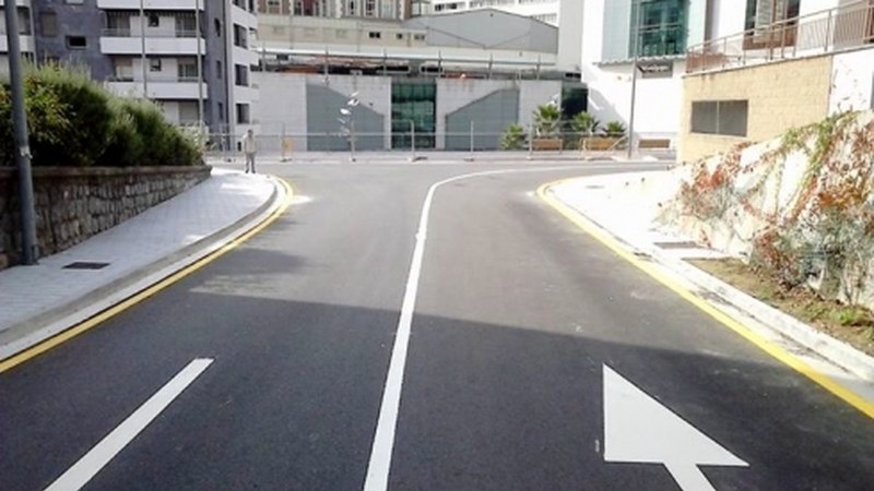 Legarreko trafikoak beheranzko noranzkoa izatea erabaki dute auzokideek