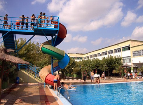 Lehen Hezkuntzako ikasleentzat udaleku itxia Mendigorrian