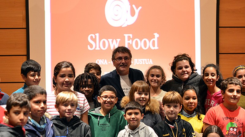 Lehenengoz egin den "Slow Food" jardunaldia interes handiarekin jarraitu du jendeak