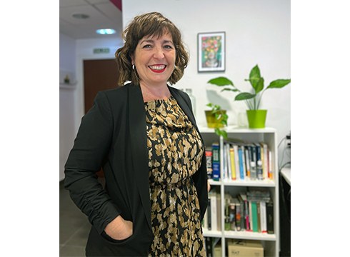 Leire Berasaluze: “Ekingunen esaldi motibazionalak gustatzen zaizkigu, baina bidea ez da beti polita izaten”