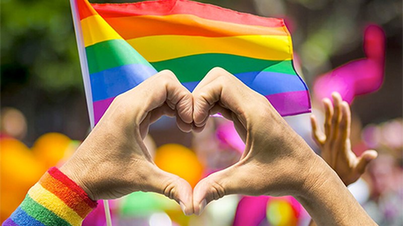 LGTBIQ+ Harrotasunaren Egunarekin bat egingo du Udalak aurten ere