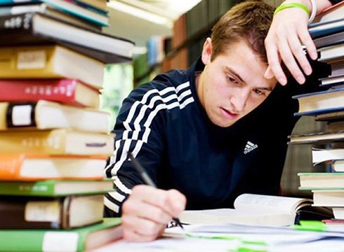 Liburutegiak egun osoan, 09:00etatik 20:30era zabalduko ditu ateak gaurtik aurrera