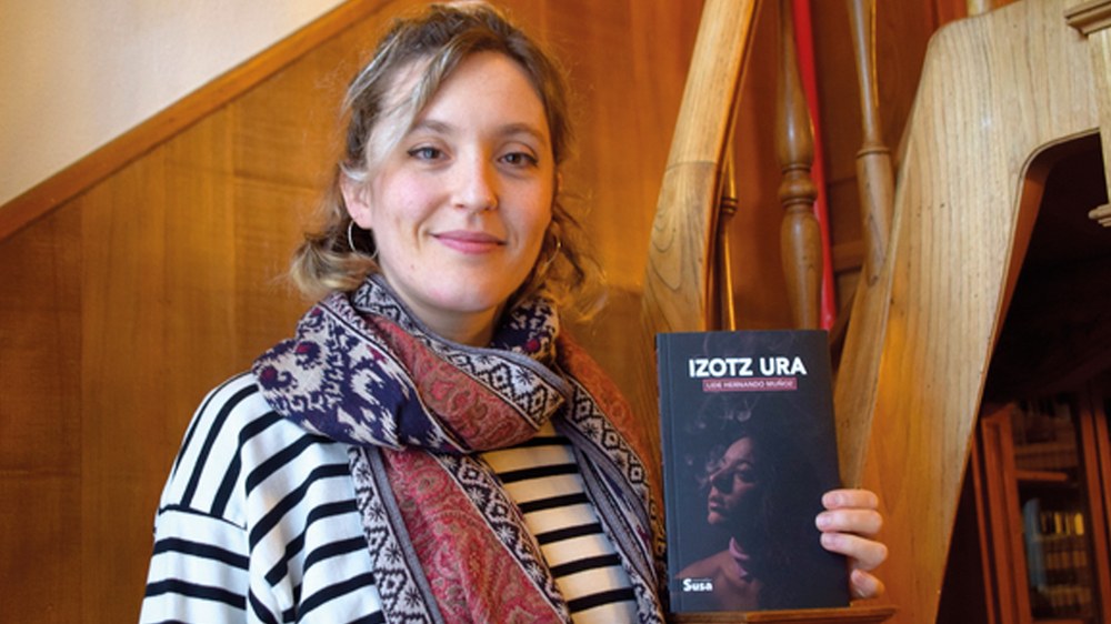 Lide Hernando egongo da gaurko irakurketa klubean ‘Izotz ura’ bere lehen liburuarekin