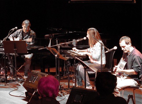 "Linbotarren itzalak ate ostean" ikuskizun poetiko-musikala eskainiko dute barixakuan Elgoibarren