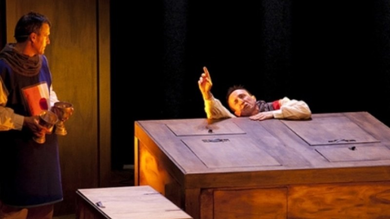 "Lingua Nabajorum" antzezlana gaur Coliseoan