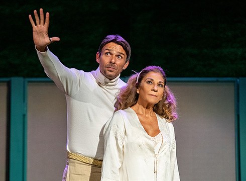 Lolita Floresen gaurko hitzaldiarekin hasiko dira Eibarko Antzerki Jardunaldiak