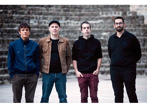 ‘Loreak eta zauriak’ ikuskizuna eskainiko dute etzi Coliseoan