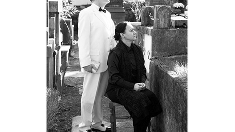 ‘Los olivos palidos’ antzezlanaren emanaldia bertan behera laga dute