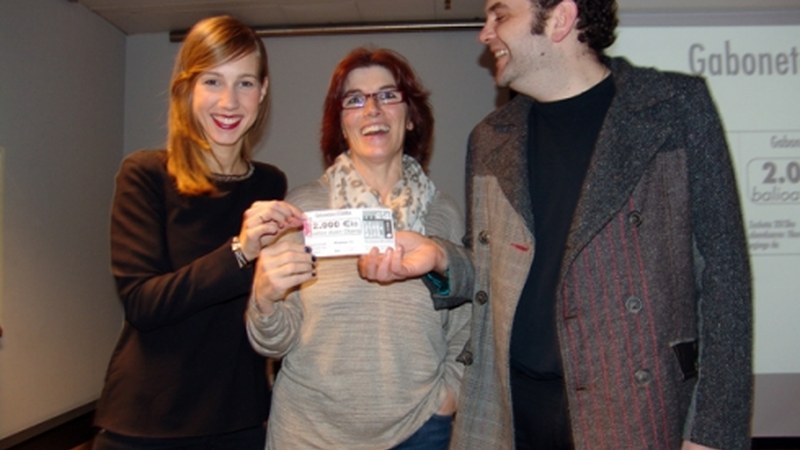 Lurdes Pereak irabazi du …eta kitto!-ko otarra