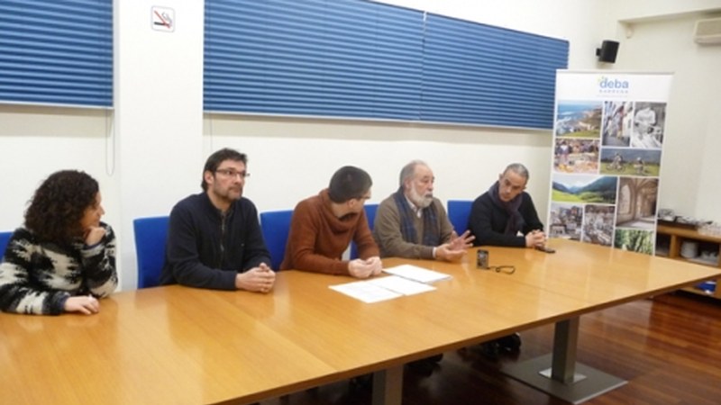 Lurraldebus-en zerbitzu berriak martxoaren 1etik aurrera