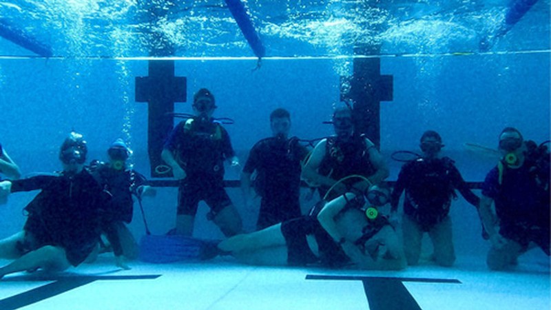 Maiatzaren 13an urpekarien bataioa egingo dute Ipurua kiroldegian