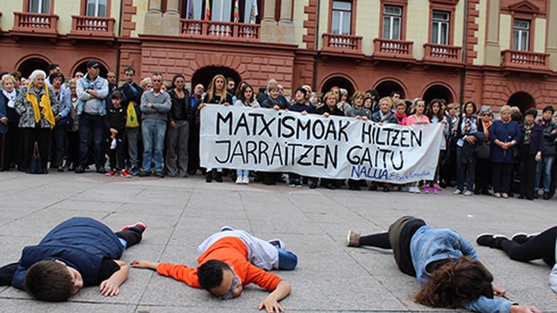 Maiatzaren 2an Alcobendasen hildako ama-seme eibartarren ustezko hiltzailea atxilotu dute