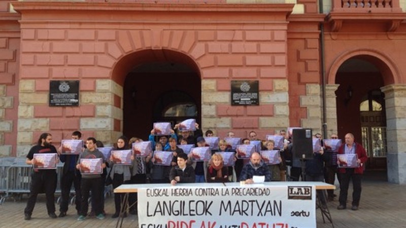 Maiatzaren Lehenerako mobilizazioak deitu ditu LAB sindikatuak