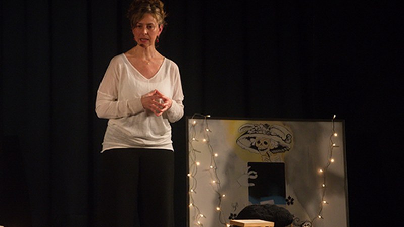 Maite Arrese, ipuin kontalaria: “Biolinaren soinuarekin ipuina lehenago iristen da bihotzera”