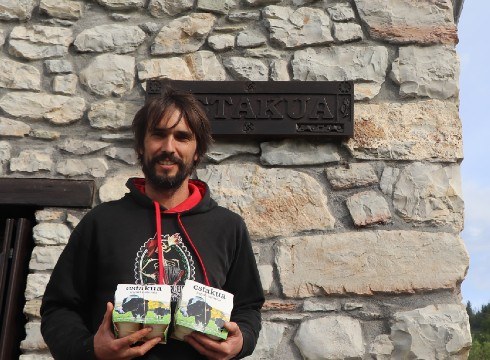 Mallabiko Estakua baserria bisitatuko dute guraso berbalagunek hurrengo asteburuan