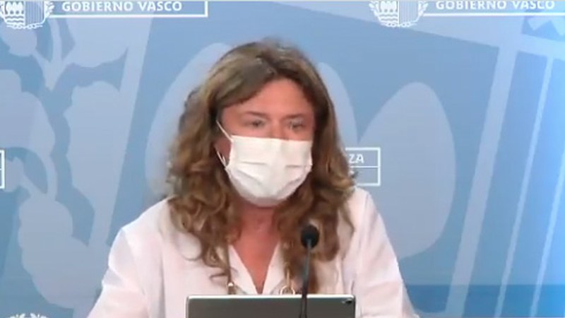 Mallorca, Salou edo Conilen egon diren 16-19 urte bitartekoei PCRak egiteko eskatu die Osasun Sailak