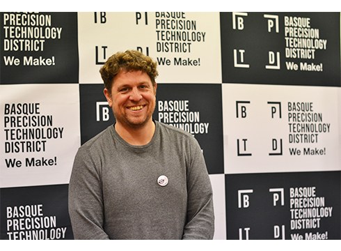 Manu Egaña: “Arbasoek irakatsitako lan egiteko moduak ardatz jarrita, industria etorkizunera eraman nahi dugu”