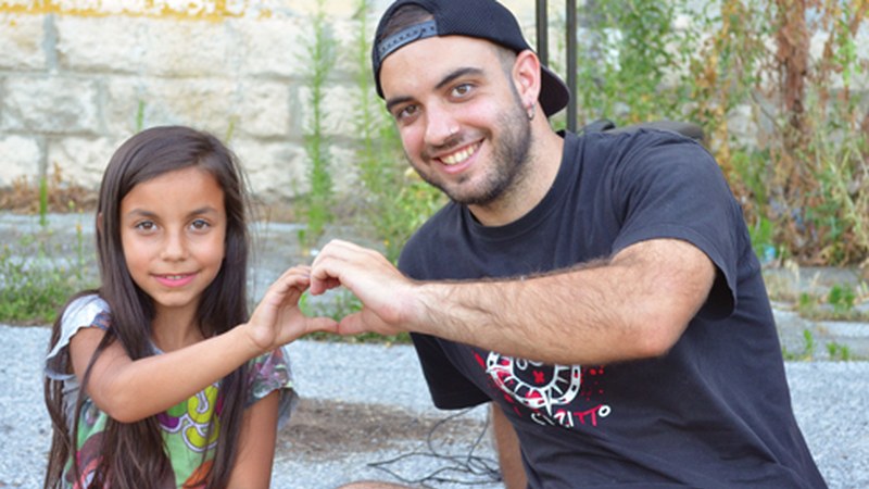 Maria de Blas eta Gorka Martinez de Lagos: “Bulgarian izugarria da gazteen egoera, ez daukate ia ezertarako aukerarik”