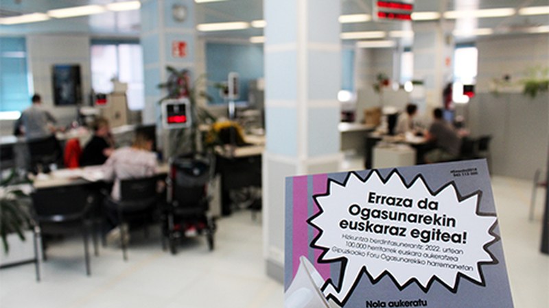 Markatu euskeraren laukia