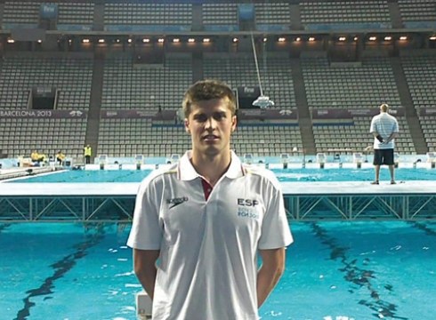 Markel Alberdi igerilariak bi domina lortu ditu Espainiako Txapelketetan