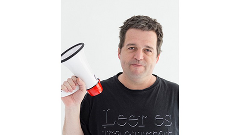 Markos Gimeno, palindromista: “Euskarazko palindromoak egitea ezinezkoa zela pentsatzen nuen”