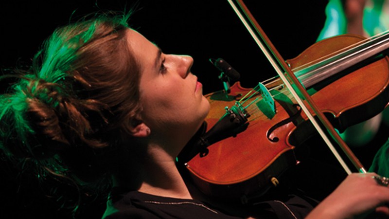 Marta Zubiaurre, Euskelga taldekoa: ”Musika eta biolina nire bizitzan konstante bat dira”“