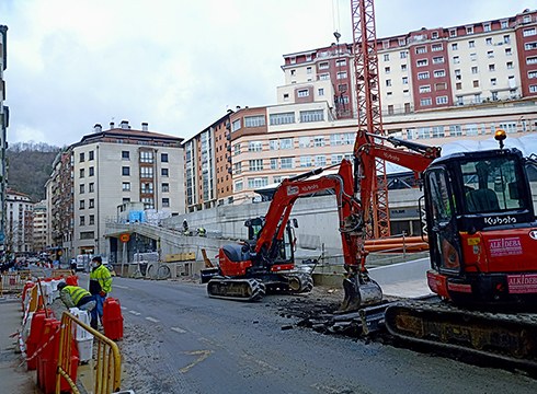 Martitzenean hasiko dituzte Errebal kalea asfaltatzeko lanak eta trafikoan hainbat aldaketa eragingo dituzte
